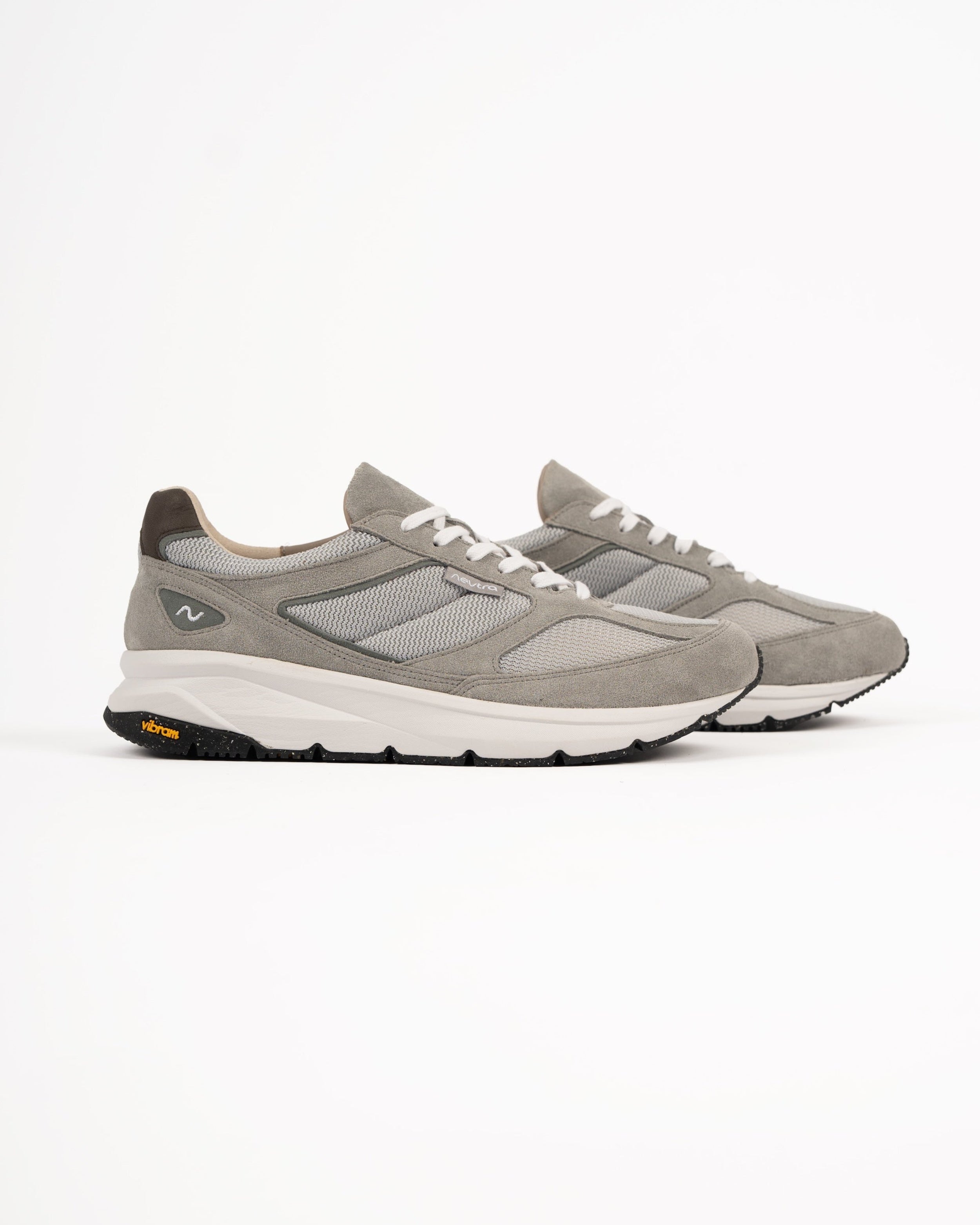 HAKONE TRAINER V.2 PRM WARP KNIT | CEMENT GRIS