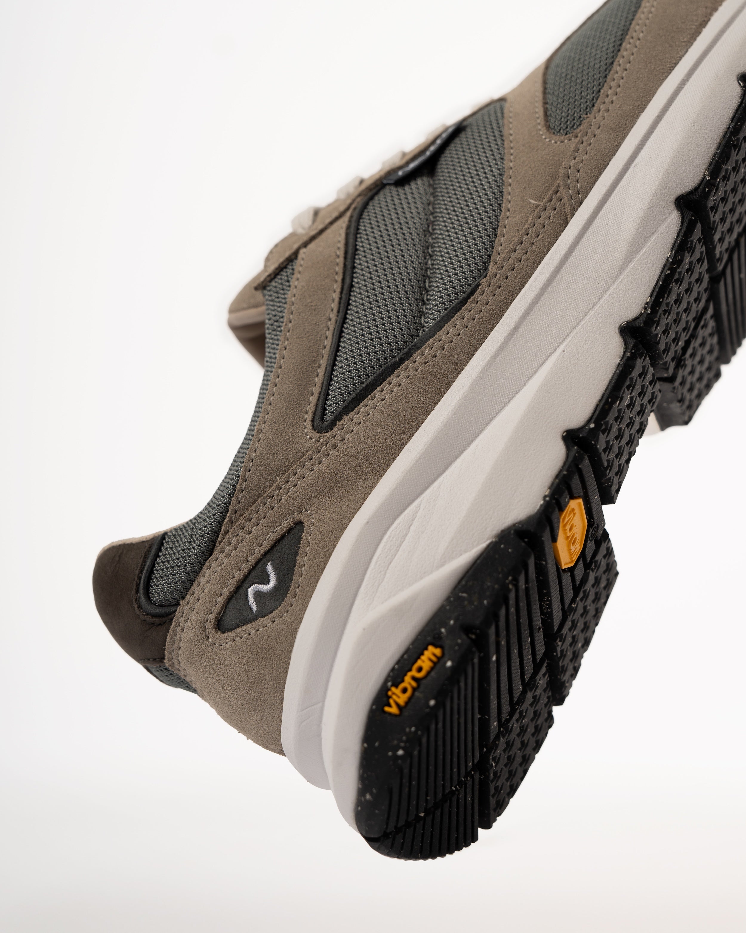 HAKONE TRAINER V.2 CORDURA | EARTH FERRO