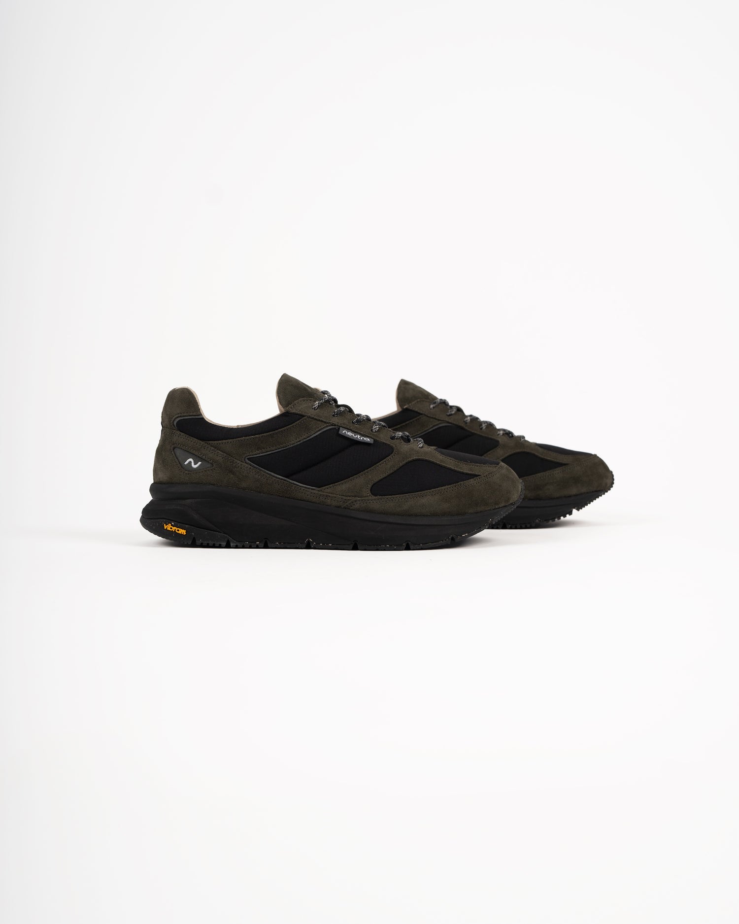 HAKONE TRAINER V.2 RIPSTOP | CATFISH BLACK