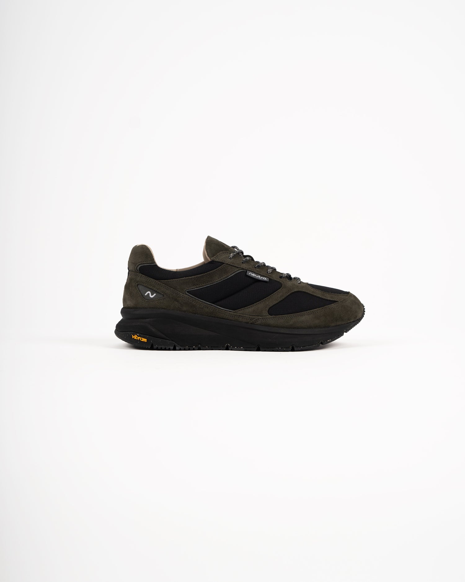 HAKONE TRAINER V.2 RIPSTOP | CATFISH BLACK