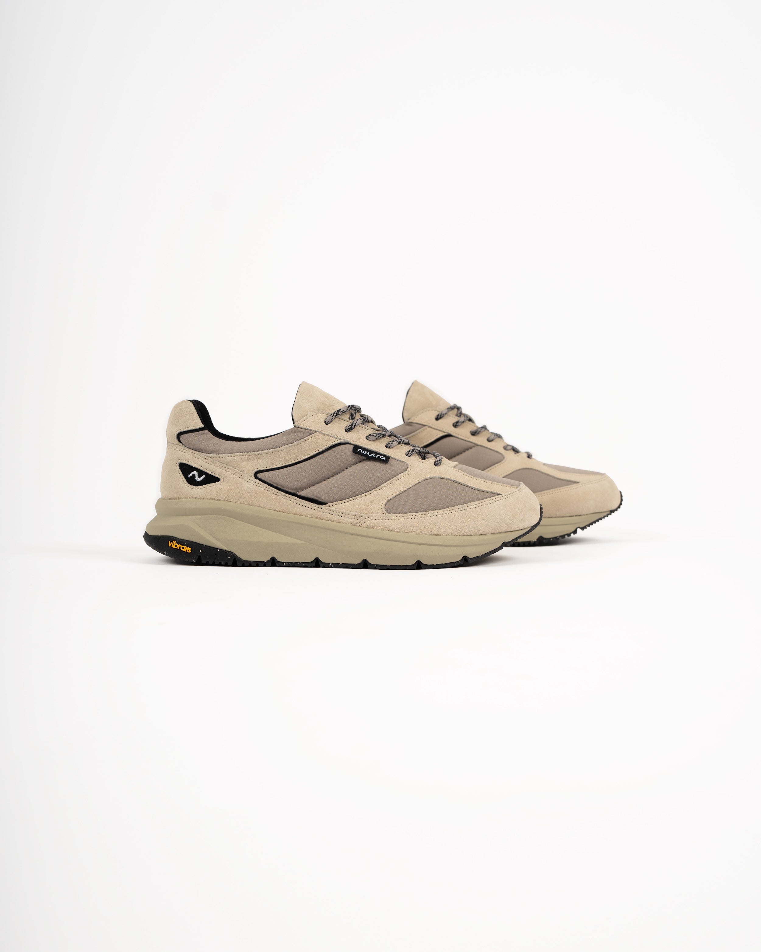 HAKONE TRAINER V.2 RIPSTOP | FROST GREIGE