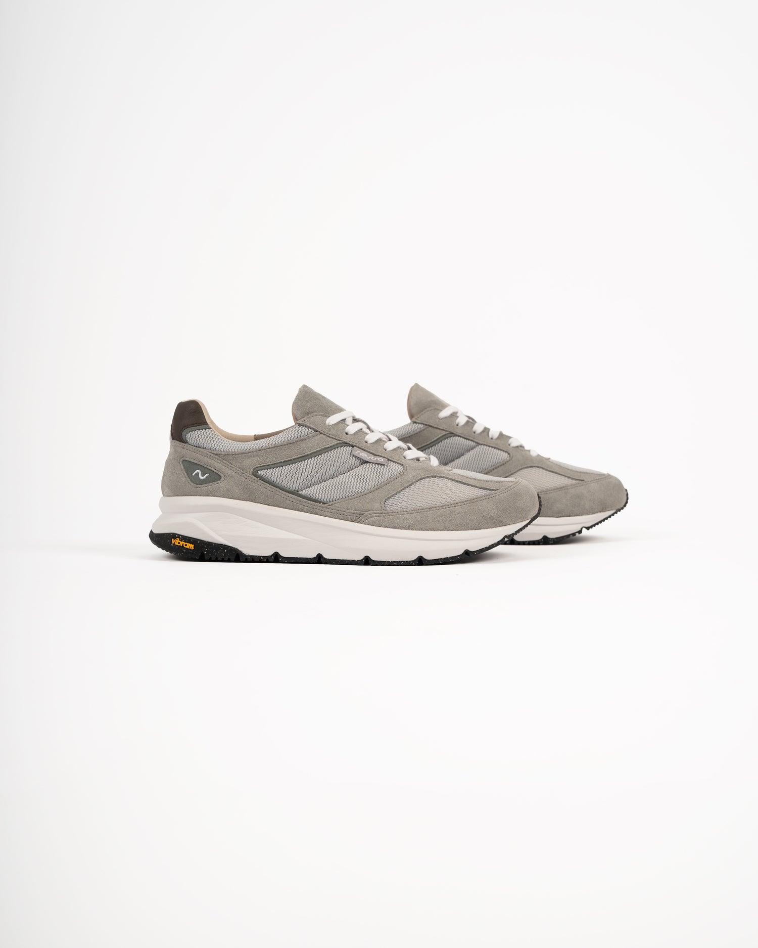 HAKONE TRAINER V.2 PRM WARP KNIT | CEMENT GRIS