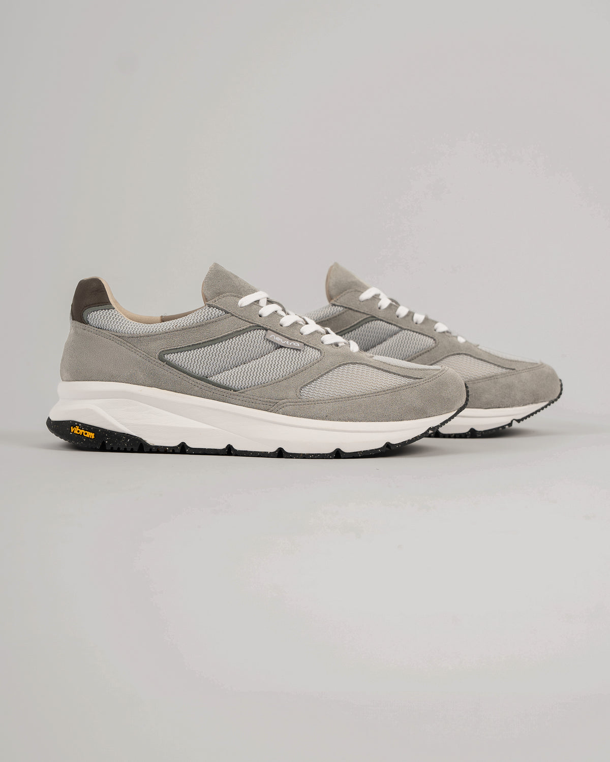HAKONE TRAINER V.2 PRM WARP KNIT | CEMENT GRIS